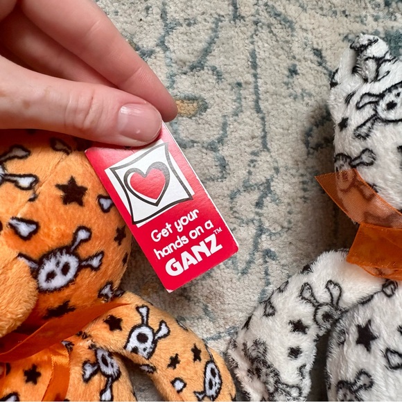 ☠️ GANZ NWT Skull Bear Lot of 2 Halloween Plush Decor Toy Stuffed Animal Holiday - Picture 3 of 9